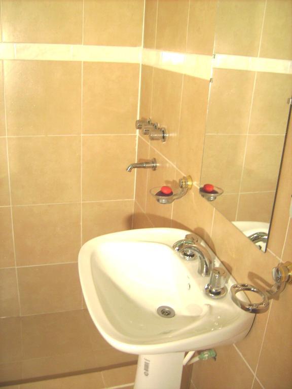Apartamentos Rio Uruguay Colón 部屋 写真