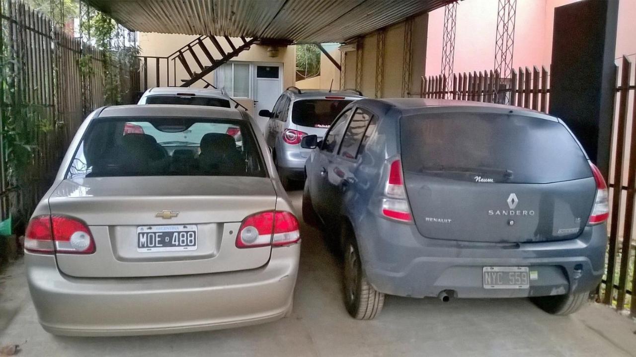 Apartamentos Rio Uruguay Colón エクステリア 写真